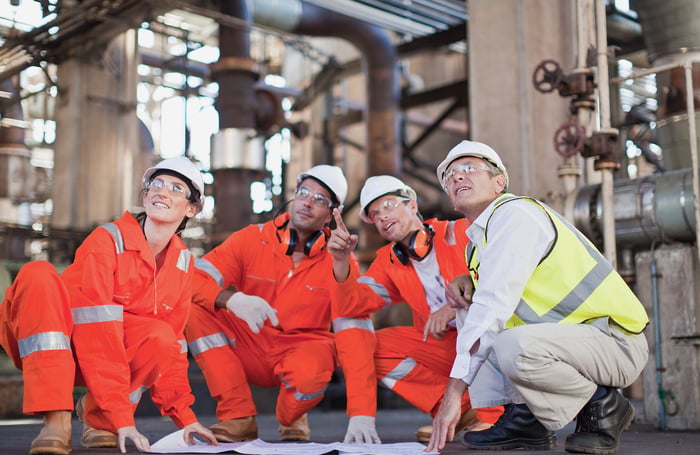 img-landscape-oilandgas-02