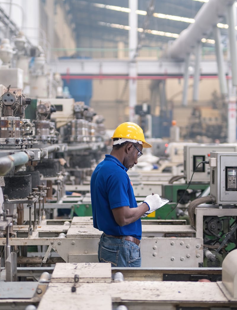 img-portrait-manufacturing-01